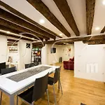 The Lion\'S House Apt5