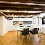The Lion\'S House Apt5
