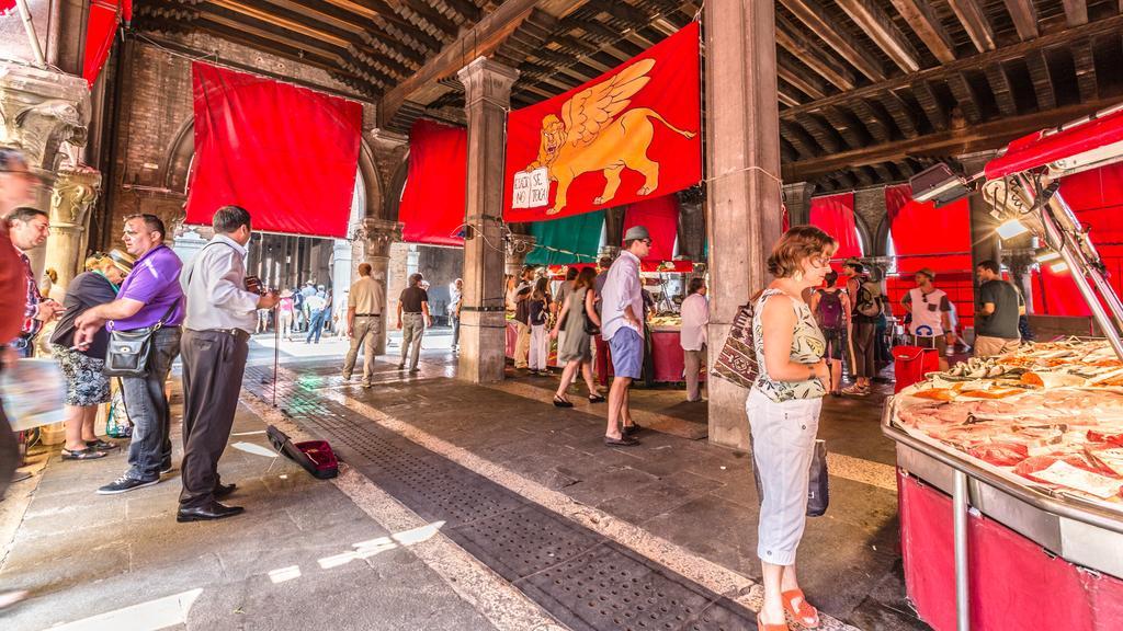 The Lion's House Apt5 * Venecia